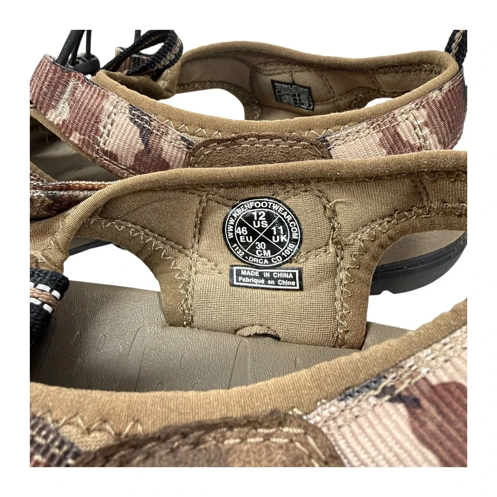 KEEN Clearwater CNX Sandals Mens 12 Brown Camo Bungee Lace Outdoor Hiking Logo